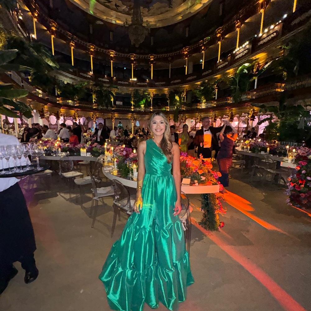 Elegant Green Evening Gown